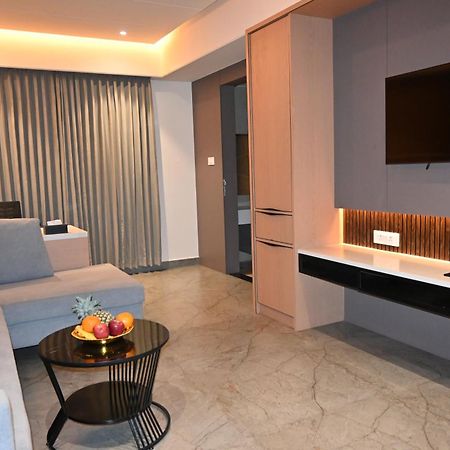 Vantara Suites Vellore Eksteriør billede